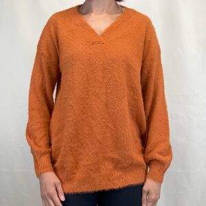White Birch Women's Oversized Fit Fuzzy V Neck Sweater Burnt Orange Medium